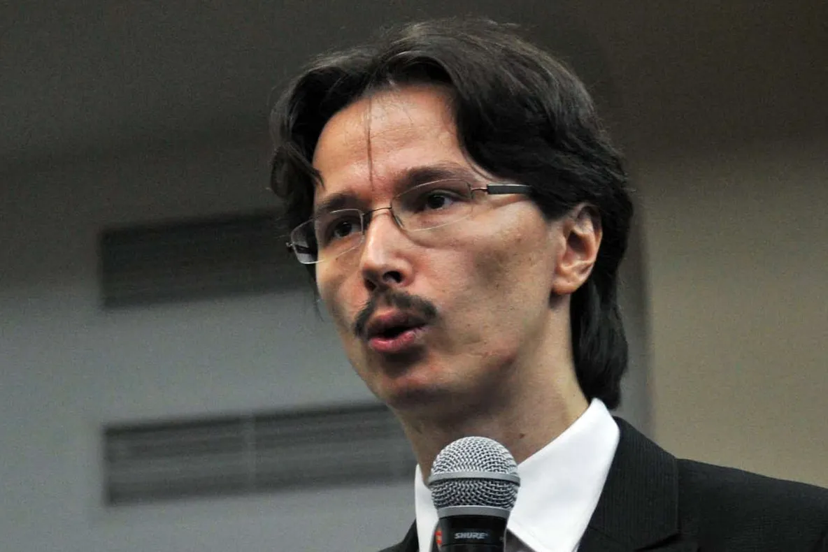 Danileț, despre decizia CCR în cazul Fritz: Un anumit magistrat asistent va fi desemnat să ne convingă că albul e negru