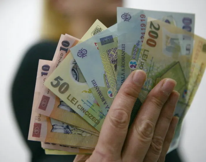 Protejarea românilor, pe primul plan