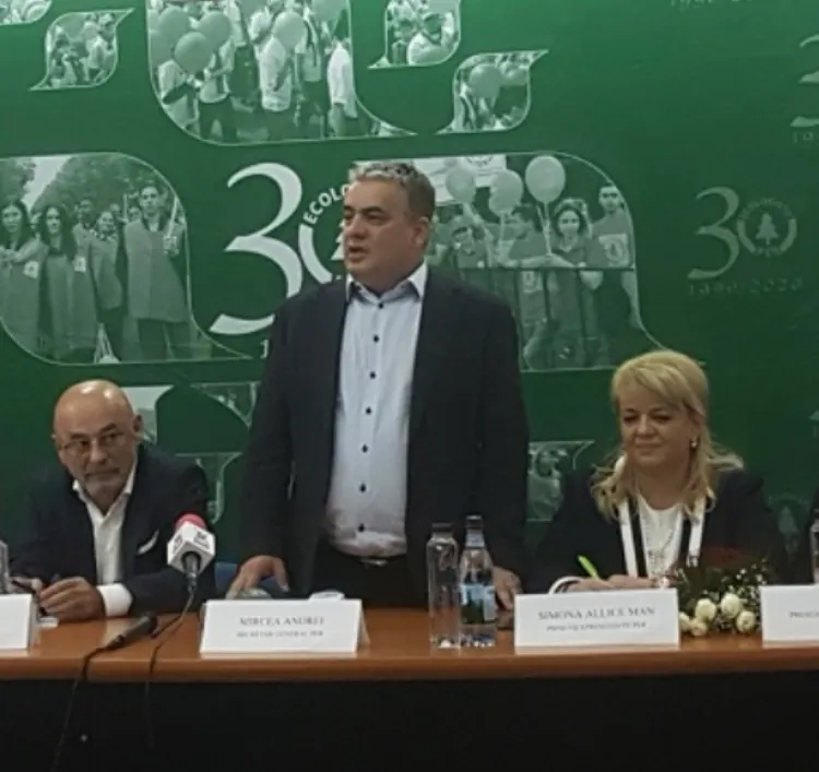 Mircea Andrei, PER - “15 ani de închisoare pentru persoanele care răspândesc virusul”