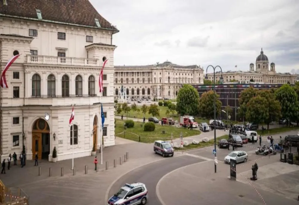 Alertă cu bombă la Viena! Președintele Austriei a fost evacuat