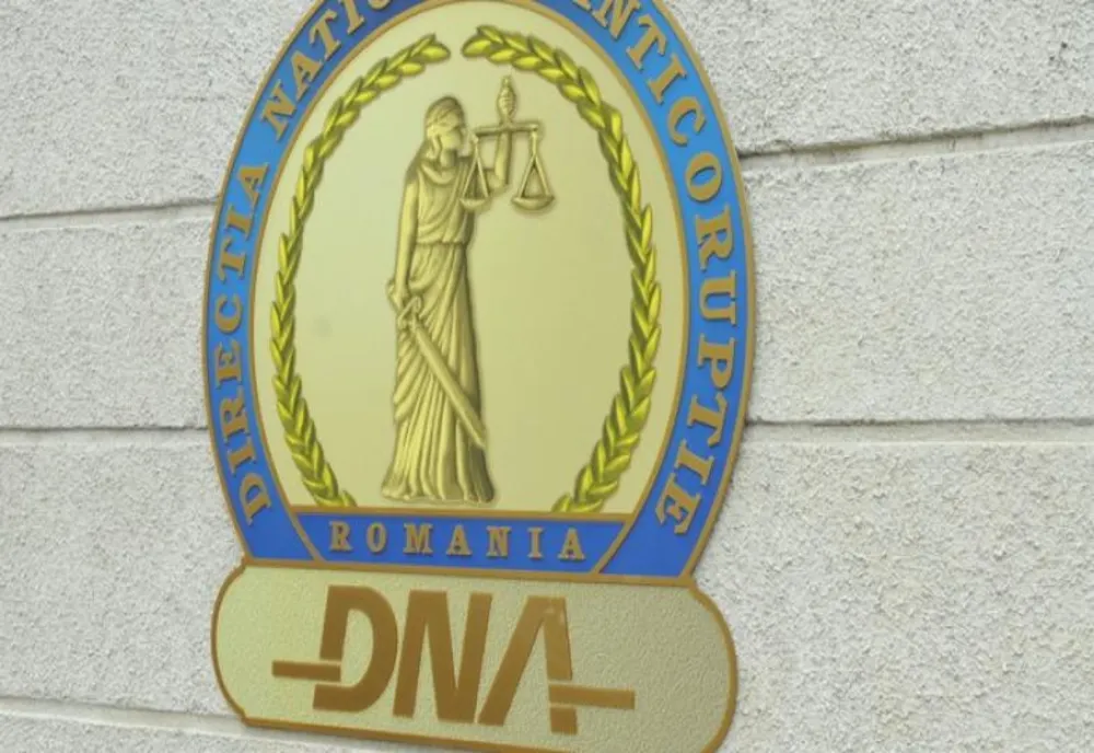 Lupta anticorupție nu s-a oprit, a fost îngreunată de unele decizii ale CCR și modificarea legilor justiției