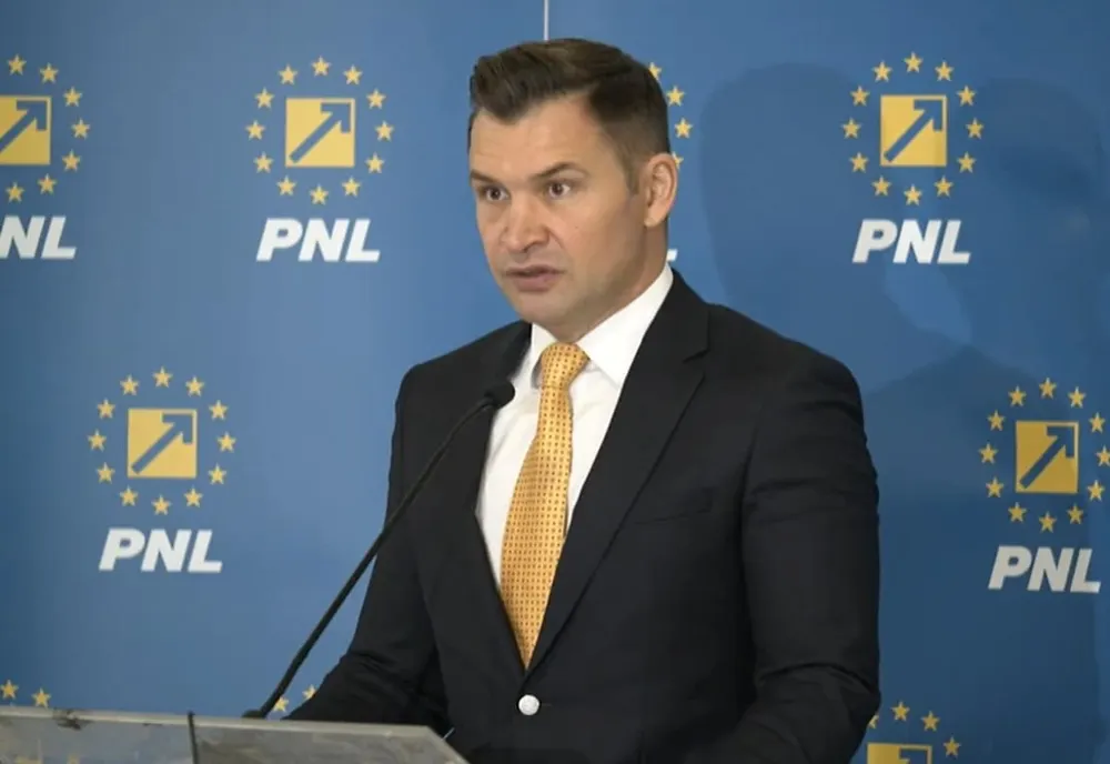 IONUȚ STROE: ÎI PROPUN PUBLIC MINISTRULUI DANIEL DAVID SĂ LANSĂM O DEZBATERE NAȚIONALĂ PRIVIND EDUCAȚIA MEDIA ÎN ȘCOLI