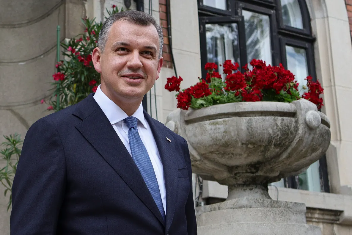 Eugen Tomac ar urma să prezinte azi programul de guvernare. Ce șanse sunt pentru formarea cabinetului