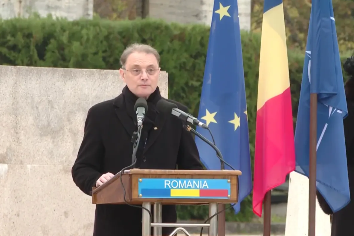 Premierul Luca Niculescu, de Ziua Armatei: „Amenințările cibernetice, atacurile hibride și campaniile de dezinformare ne pun la încercare”