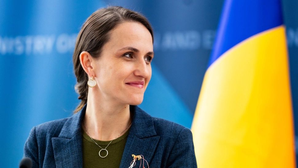 Oana Țoiu: Guvernul a aprobat desecretizarea arhivelor MAE cu documente din primii ani ai tranziției
