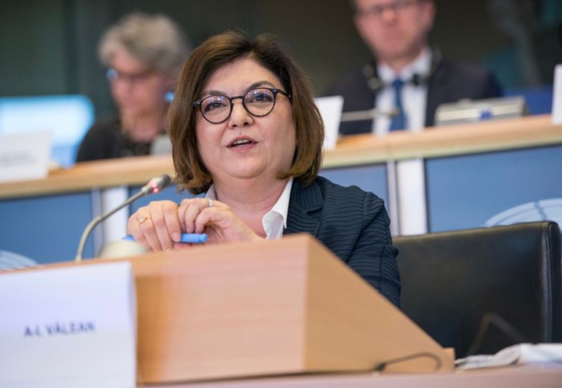 “Restricțiile de mișcare sporesc frica, iar frica este aliatul pandemiei”