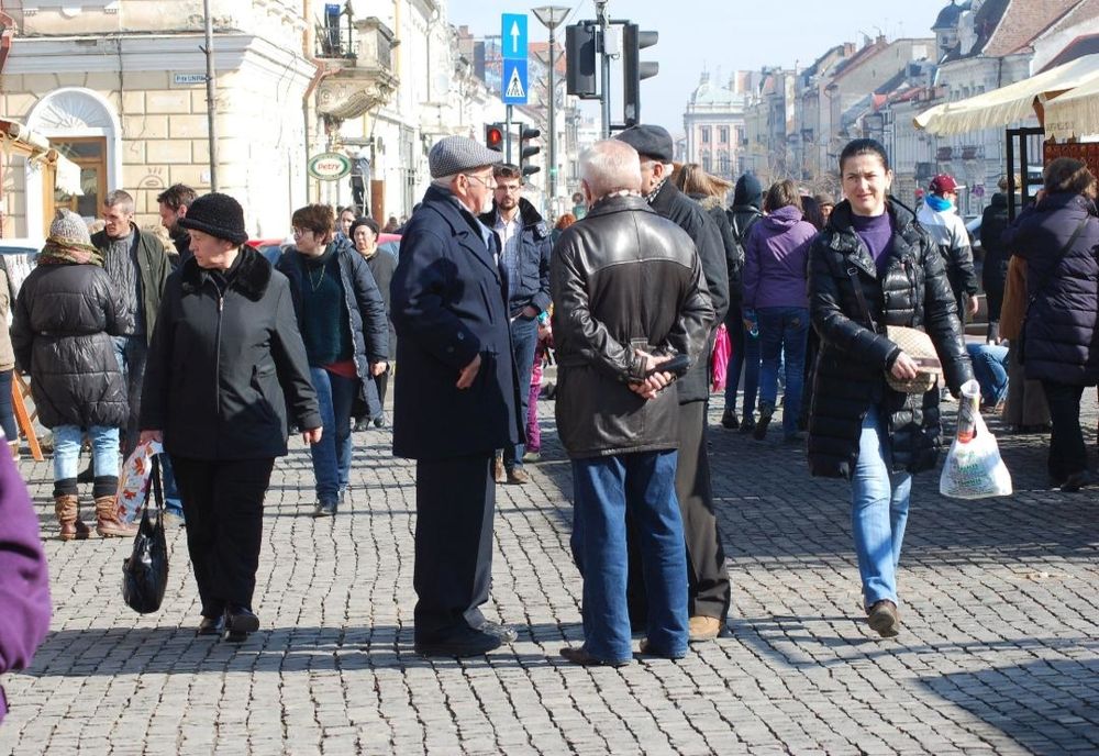 În România sunt 9 pensionari la 10 salariați