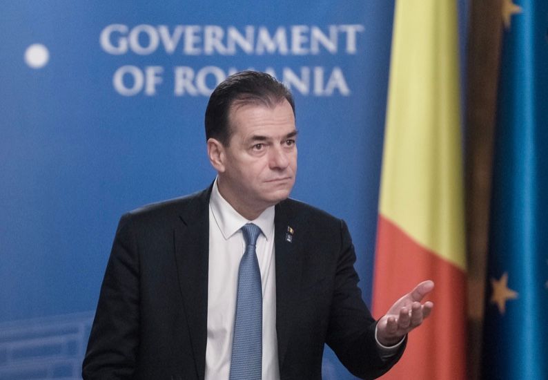 PER îi cere premierului Ludovic Orban să se ferească de eticheta „omul băncilor” şi să protejeze românii
