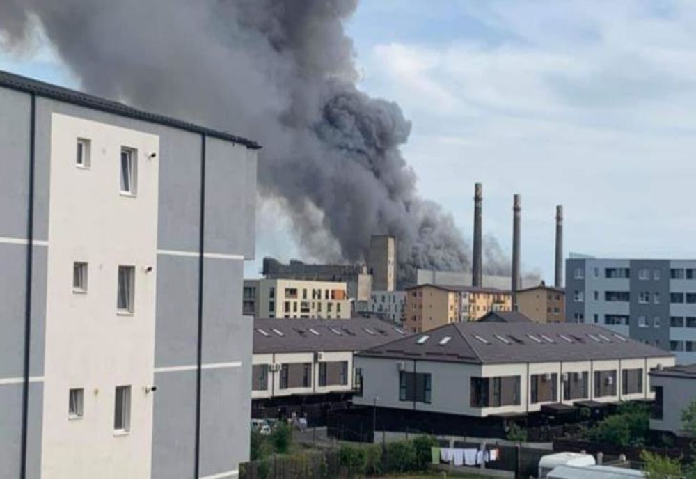 Incendiu la un cuptor pentru prelucrarea sticlei din Sectorul 3 