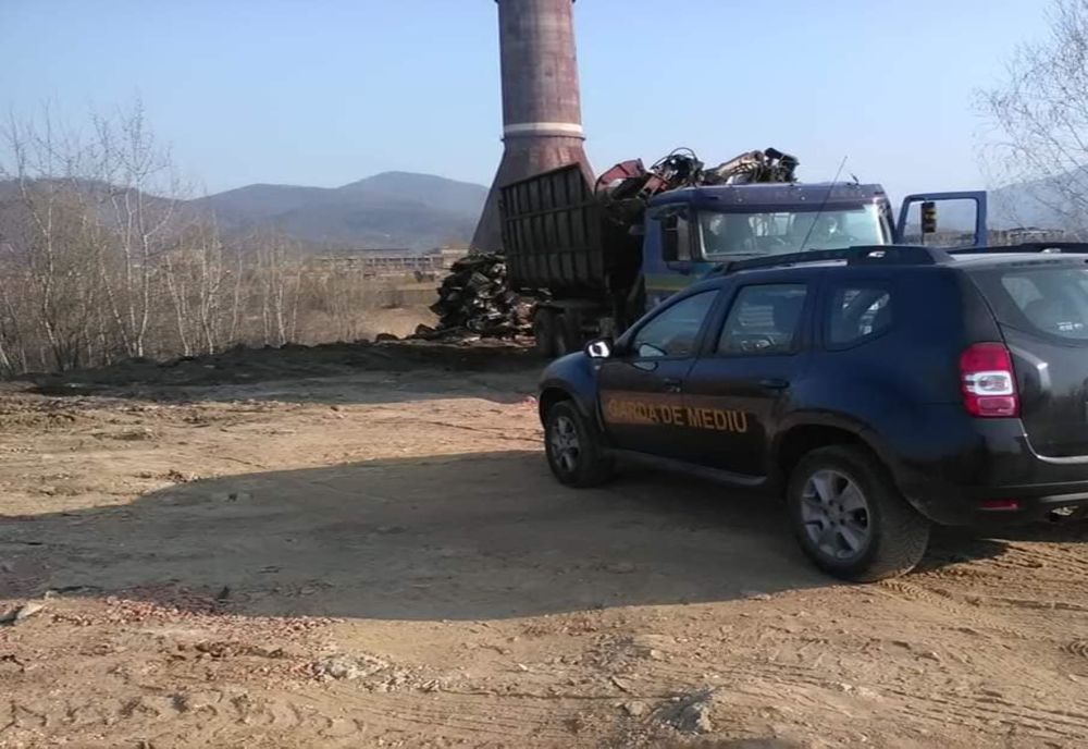 Garda de Mediu a anunțat primele confiscări de camioane ce au fost descoperite că depozitează ilegal deșeuri. Anunț important