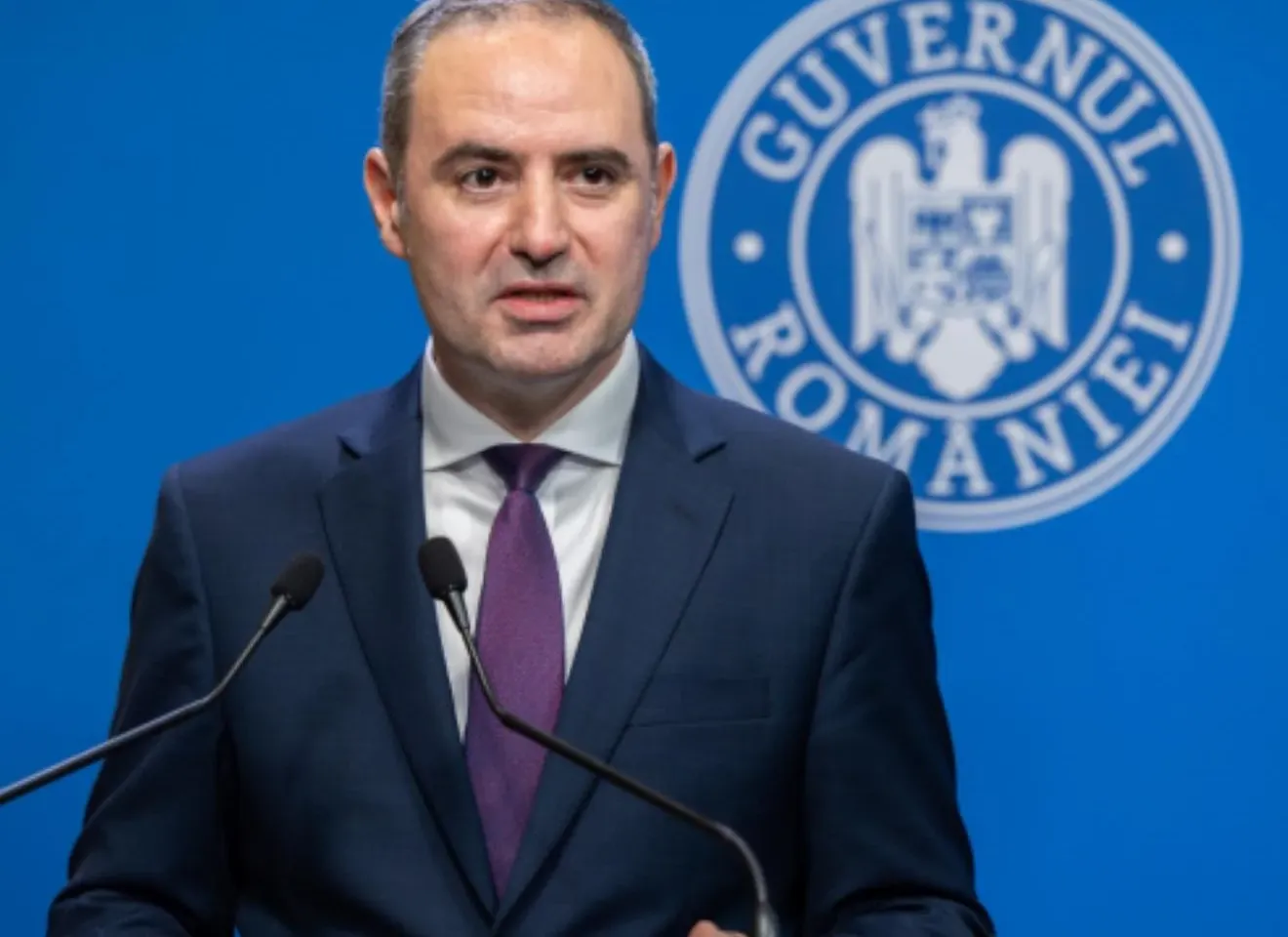 Ministrul Nazare anunță că economia stă bine: planul de finanțare al statului este realizat în proporție de 49%