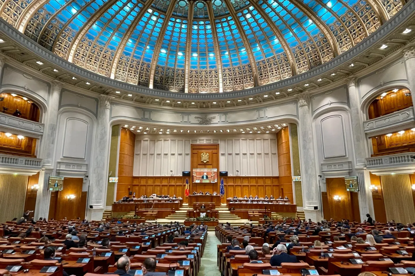 Parlamentul începe a doua sesiune ordinară a anului