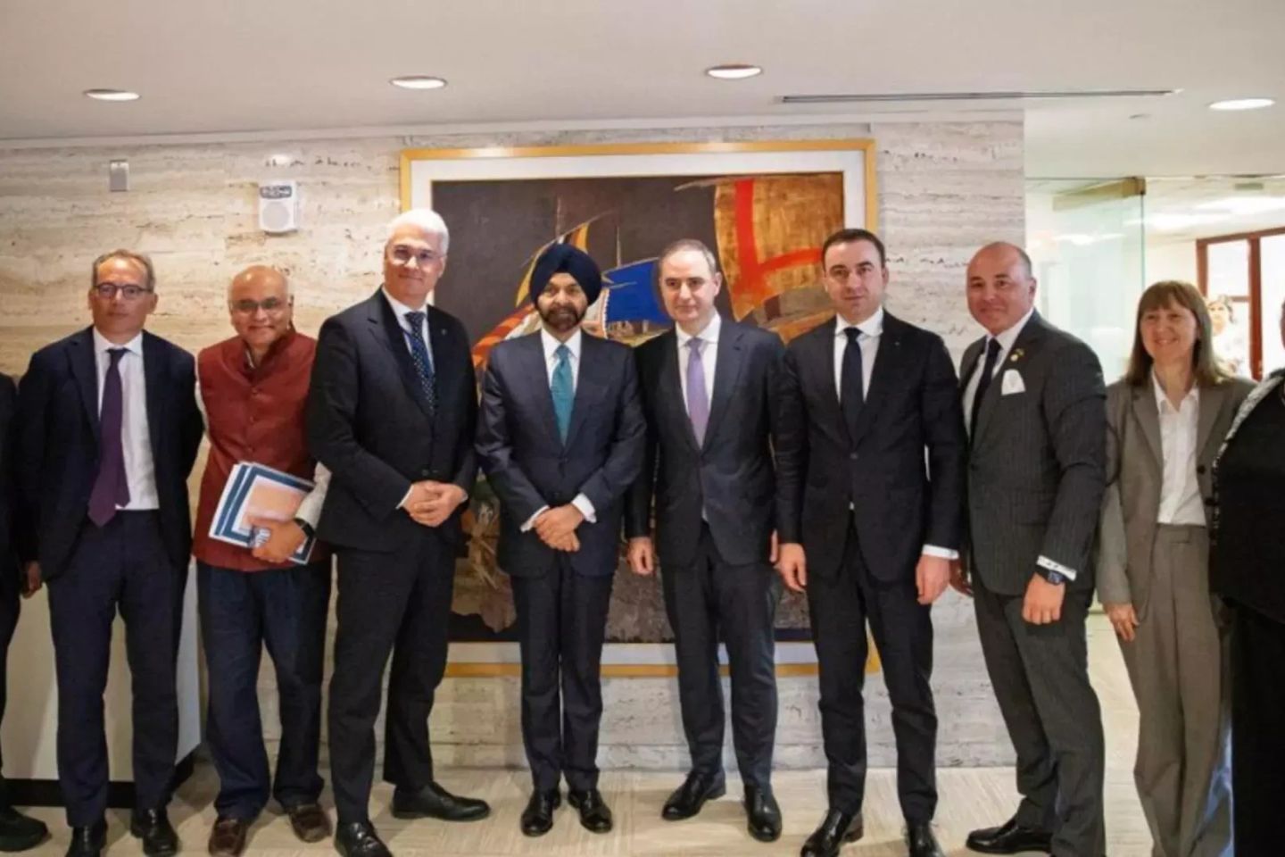 România își consolidează poziția de lider regional în domeniul energiei