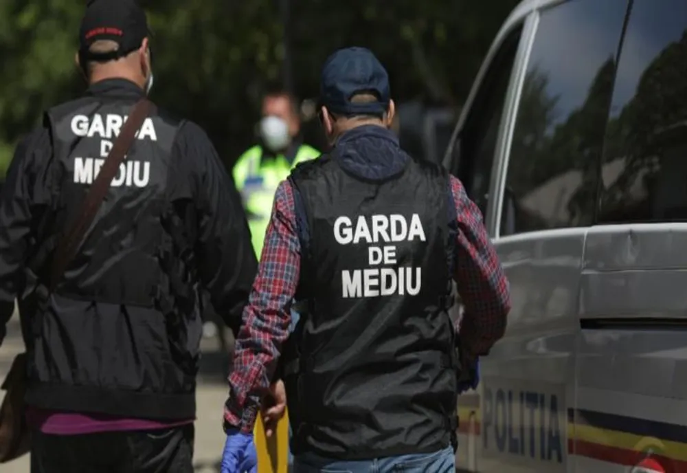 Razie de AMPLOARE în satul Sintești, din județul Ilfov, pentru depistarea persoanelor care ard deșeuri