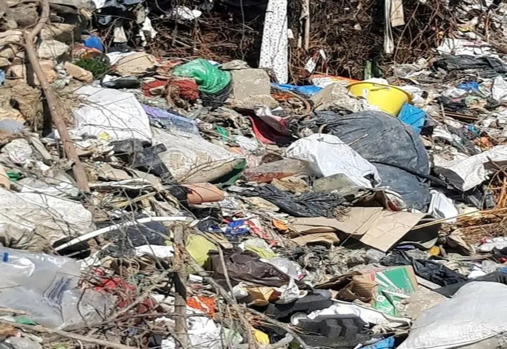 În urma incendiului de duminică, Agenția de Mediu a suspendat autorizația pentru singurul depozit ecologic de deșeuri