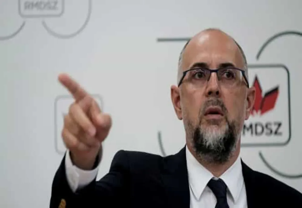 Liderii coaliției condamnă măsurile lui Bolojan contra românilor. Chiar și UDMR îi cere premierului să revină asupra deciziei