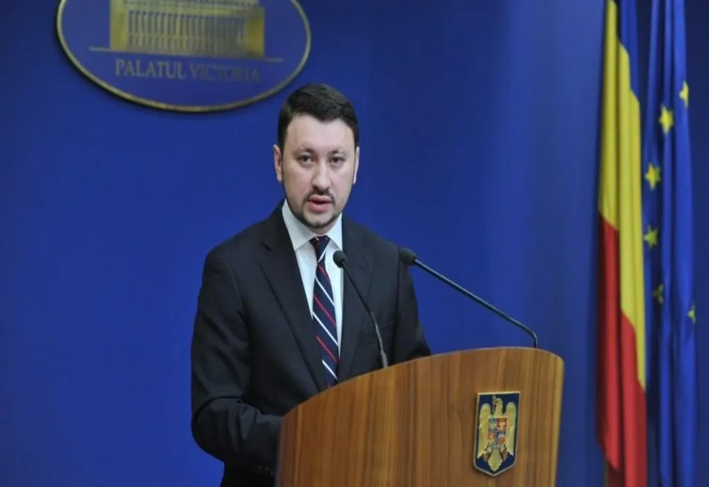 MIRCEA FECHET ÎNFIINŢEAZĂ O DIRECŢIE DE INTELIGENŢĂ ARTIFICIALĂ, DUPĂ MODELELE DIN FRANŢA ŞI DANEMARCA