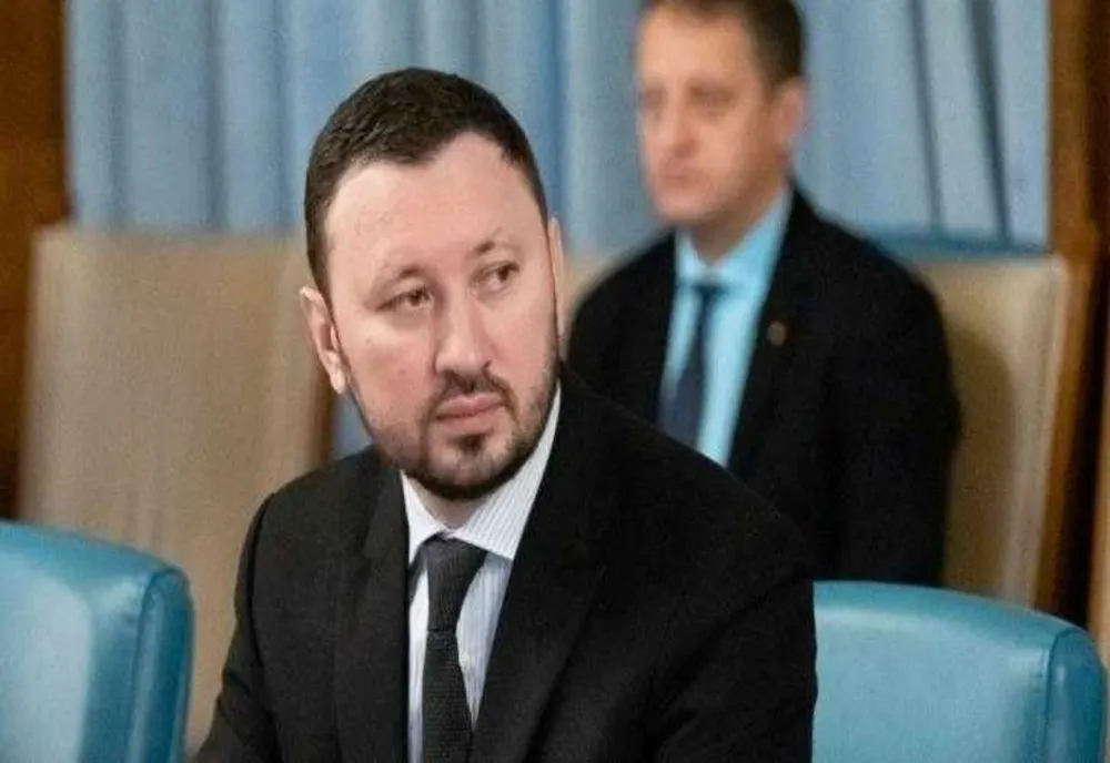 MIRCEA FECHET ANUNȚĂ CĂ LASĂ LA LATITUDINEA PRIMARILOR DECIZIA PRIVIND INTERVENȚIA ÎMPOTRIVA URȘILOR CARE INTRĂ ÎN LOCALITĂȚI