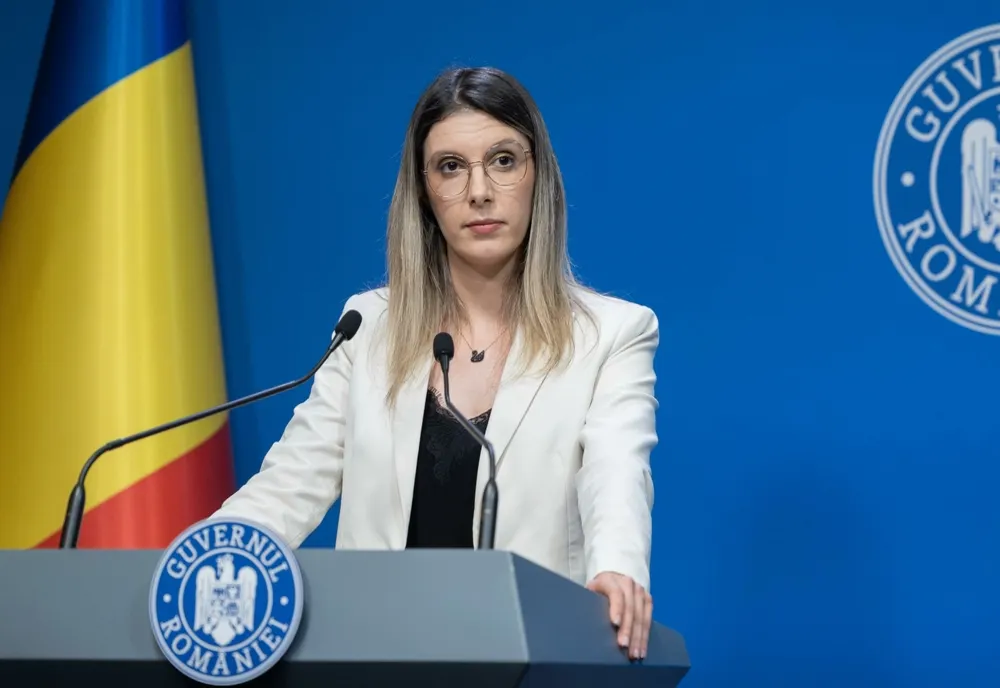 MINISTRUL MEDIULUI, DIANA BUZOIANU, RESTRUCTUREAZĂ ROMSILVA DIN TEMELII: RAMÂN 12 DIRECȚII DIN 41, 90% DIN DIRECTORI DAȚI AFARĂ