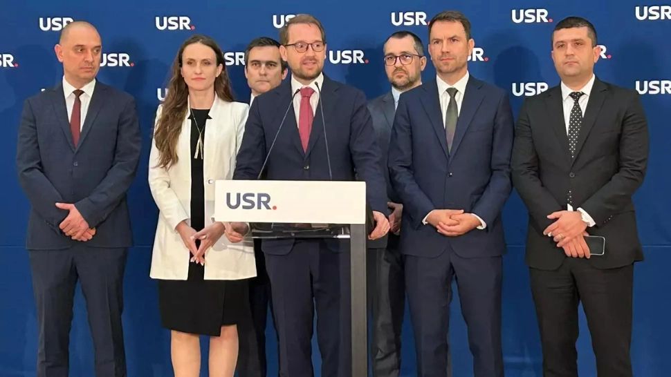 Mobilizare USR pentru Bolojan