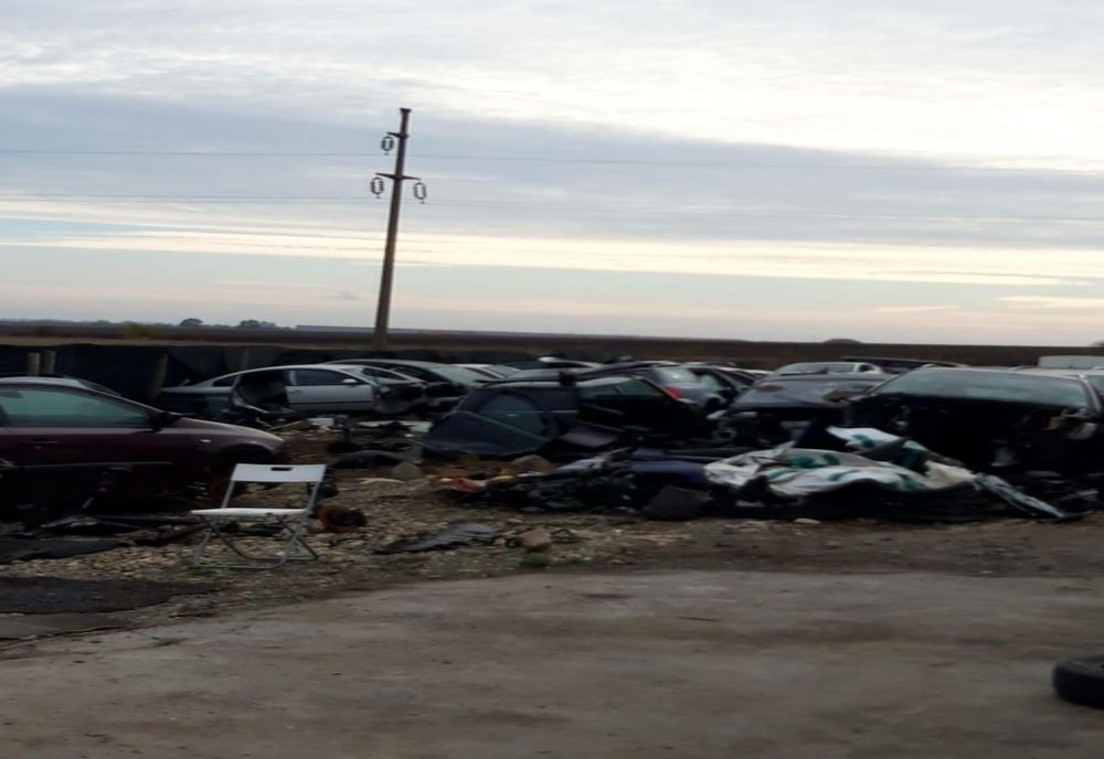 Garda de Mediu în control la centrele de dezmembrari auto. Amenzi drastice 