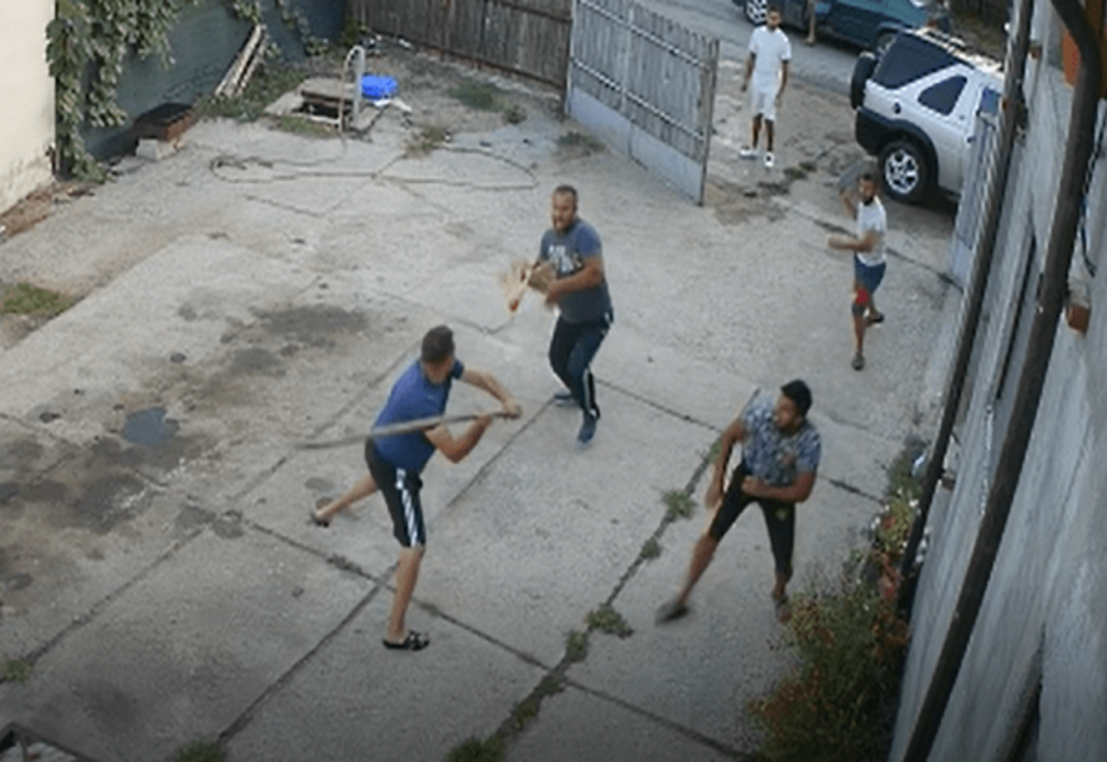 Agresorii pădurarului din Bilciurești-Dâmbovița, bătut în curtea casei, arestați preventiv pentru 30 de zile