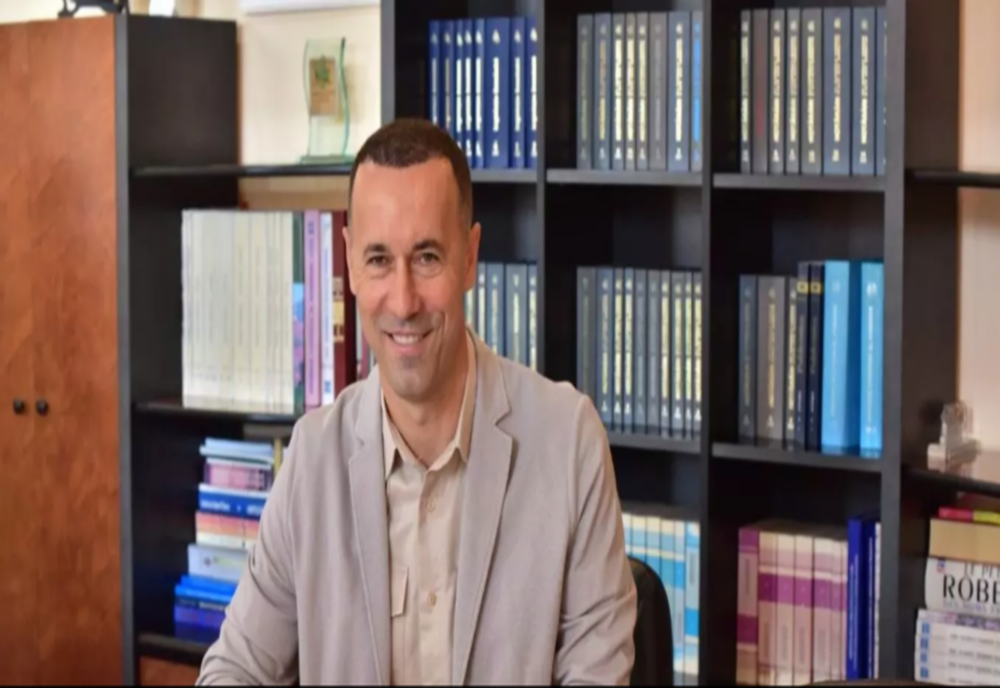 PERCHEZIȚII ÎN DOSARUL LUI IULIAN DUMITRESCU, PREȘEDINTELE CJ PRAHOVA PENTRU NOI FAPTE DE CORUPȚIE