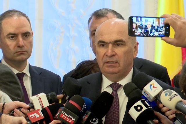 Criza din coaliție, aproape de deblocare. Bolojan a cedat și a acceptat amendamentul PSD privind ajutoarele sociale - VIDEO