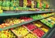 Controale ANSVSA în hipermarketuri și supermaketuri din mai multe județe! Au fost verificate trasabilitatea și conținutul în reziduuri de pesticide din fructele şi legumele importate